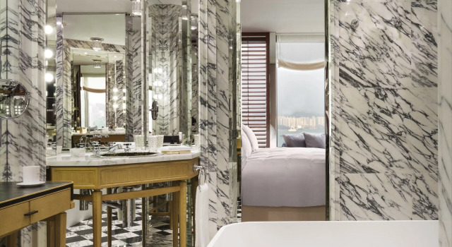 Двухместный люкс с видом на пик Коулун Rosewood Hong Kong