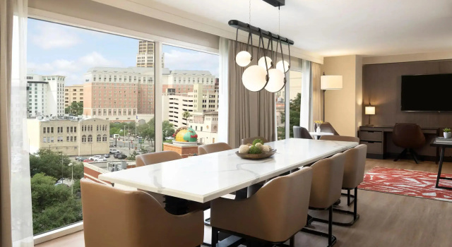 Люкс Residential Hyatt Regency San Antonio Riverwalk