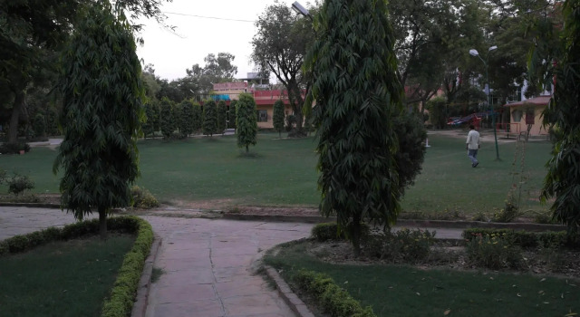 Hotel Mayur Tourist Complex