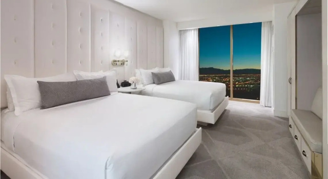 Люкс для гостей с ограниченными возможностями W Premier W Las Vegas
