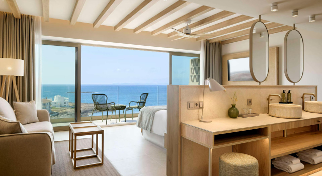 Двухместный полулюкс с видом на море Iberostar Selection Es Trenc