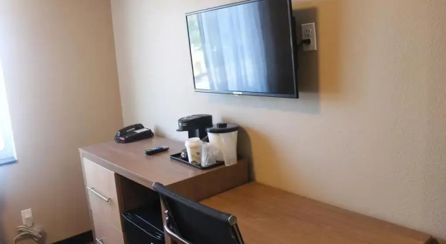 Двухместный номер Days Inn by Wyndham Brooklyn Borough Park