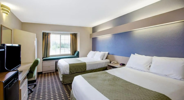 Номер Accessible Microtel Inn & Suites by Wyndham Statesville