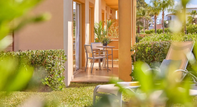 Люкс Private Garden c 1 комнатой Zafiro Mallorca & Spa