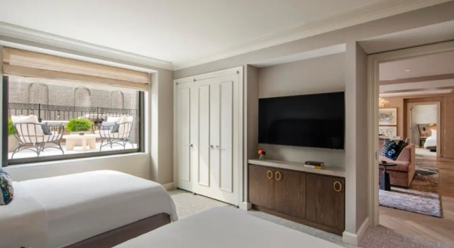 Люкс Meadow Terrace с видом на Центральный парк с 2 комнатами JW Marriott Essex House New York