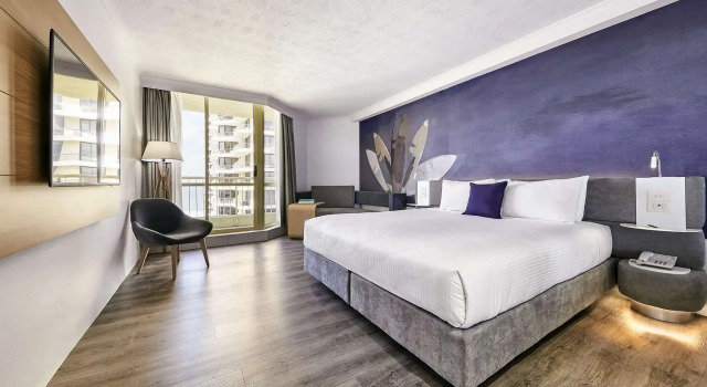 Номер Deluxe Ocean View Novotel Surfers Paradise