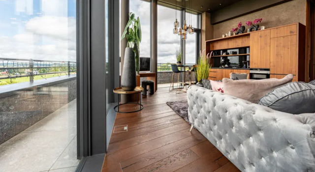 Люкс пентхаус с балконом Meiser Design Hotel