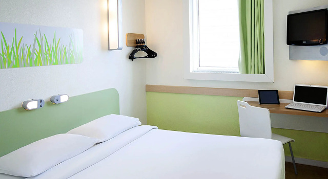 Двухместные апартаменты с видом на город ibis budget Vitoria