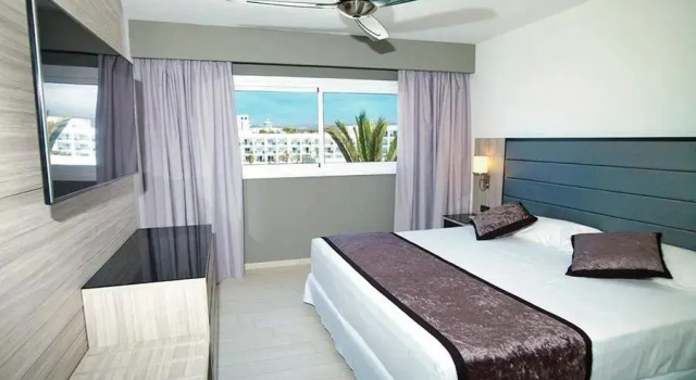 Двухместный люкс Presidential Hotel Riu Palace Meloneras