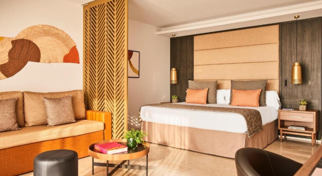 Двухместный полулюкс с собственным бассейном Пентхаус Zafiro Palace Andratx