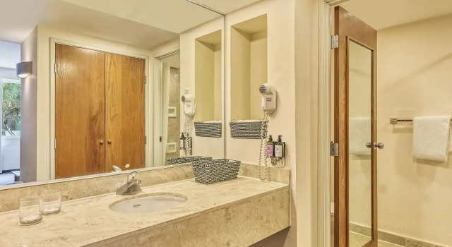 Двухместный полулюкс Fiesta Inn Express San Luis Potosí Oriente