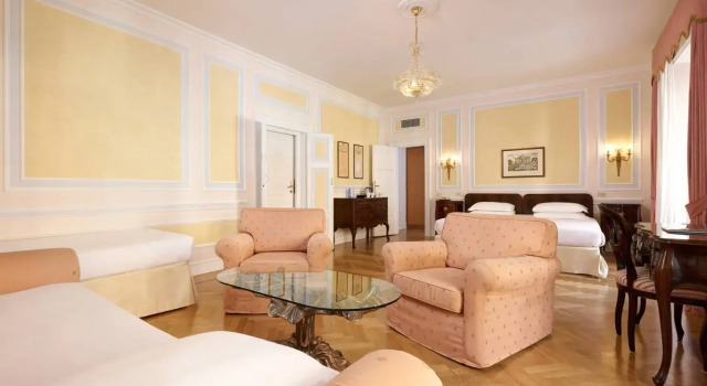 Двухместный полулюкс Hotel Quirinale