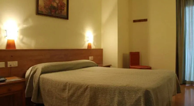 Двухместный номер с балконом Hotel Flora Parc