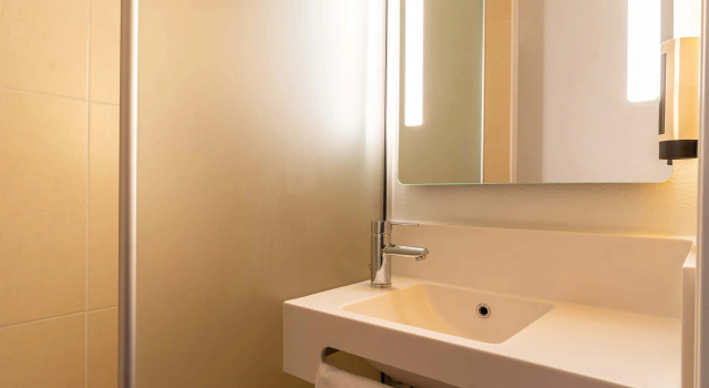 Четырёхместный номер B&B HOTEL Aix-en-Provence Le Tholonet