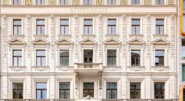 Maverick Athenaeum, Забронировать Отель Будапешт 