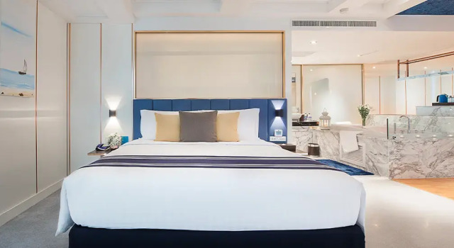 Двухместный люкс с балконом и oceanfront The Cruise Hotel