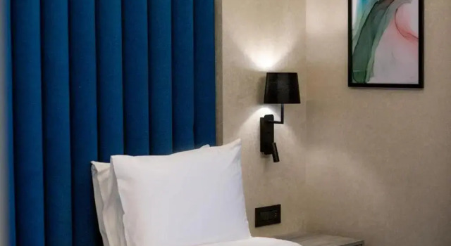 Двухместный номер для гостей с ограниченными возможностями Standard Wyndham Garden Baku