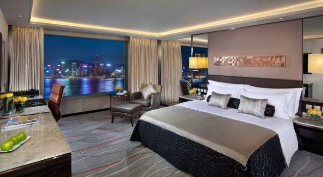 Двухместный номер High Floor Premium with Skyline harbour view Отель InterContinental Grand Stanford Hong Kong