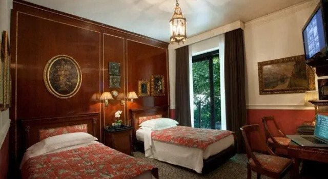 Двухместный номер Superior Hotel de la Ville Monza - Small Luxury Hotels of the World