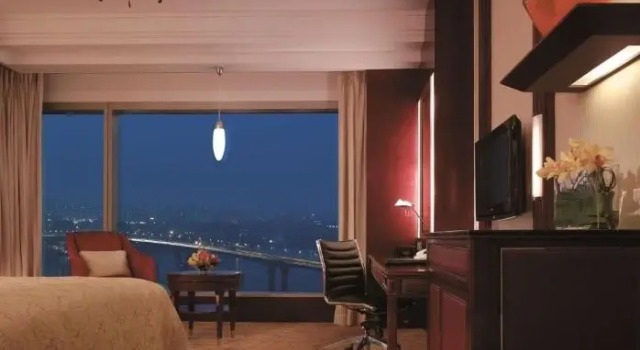Двухместный номер Horizon Deluxe с видом на реку Shangri-La Guangzhou