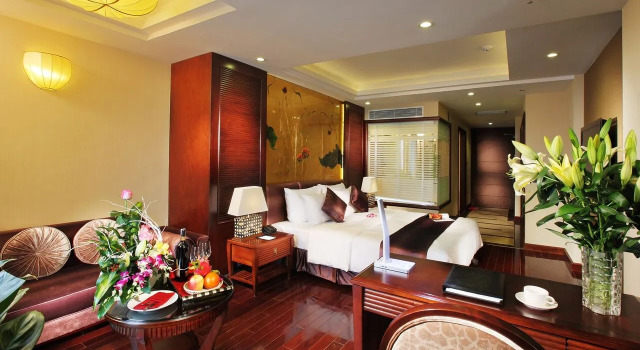 Люкс Luxury с видом на город Golden Silk Boutique Hotel - Hanoi Old Quarter