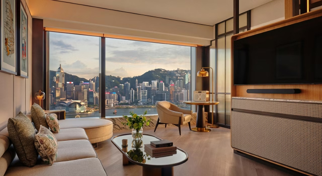 Двухместный люкс Kimpton Harbour Kimpton Tsim Sha Tsui Hong Kong by IHG