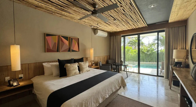 Двухместный люкс Swim-Up с видом на океан Alea Tulum