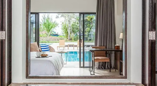 Двухместный люкс Pool Wing Lagoon Camar Resort Langkawi
