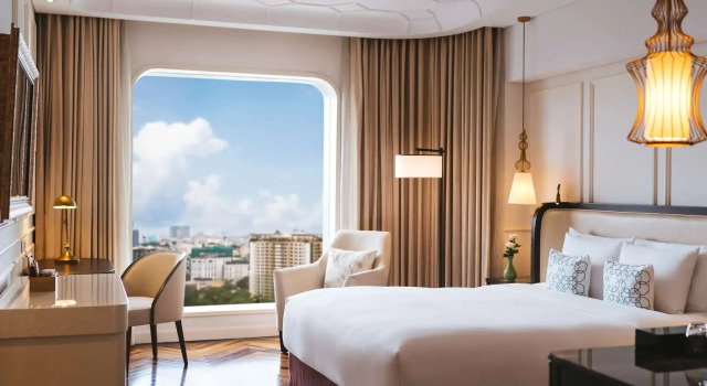 Двухместный номер Sky Executive Deluxe High Floor Hotel Des Arts Saigon Mgallery Collection