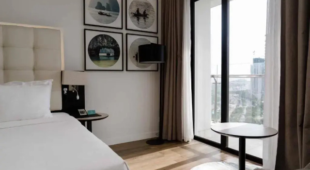 Двухместный номер Deluxe с панорамным видом Hotel Soleil Ha Long, Trademark Collection by Wyndham