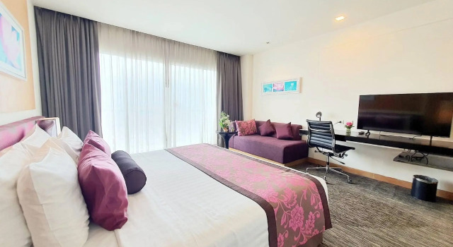 Двухместный номер Deluxe Plus Amaranth Suvarnabhumi Hotel