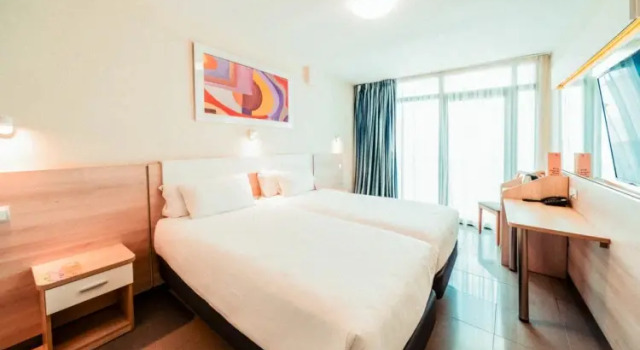 Номер Standard Marina Resort Benidorm - The Original Benidorm Vibe