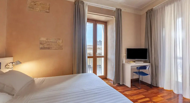 Двухместный полулюкс with square view Residence La Gancia