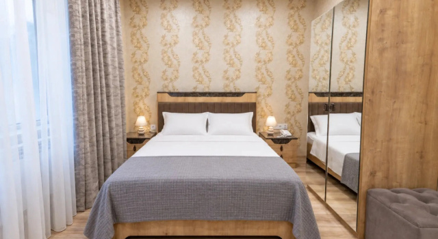MidCity Hotel, Boek Hotel Hotels in Bakoe met parkeren, Parkeren