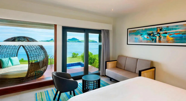 Двухместный Guest room Plunge Pool Larger oceanfront Sheraton Resort & Spa, Tokoriki Island, Fiji
