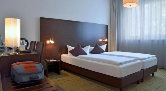 Двухместный номер Comfort Premier Inn Berlin City Spittelmarkt