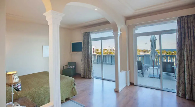 Двухместный люкс Senior Lopesan Villa del Conde Resort & Thalasso