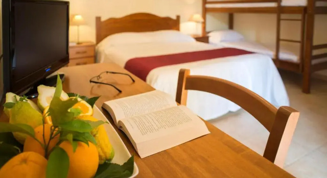Sicily Country House & Beach, Забронировать Фермерский дом Отели Vaccarizzo - Delfino с завтраком, Завтраки