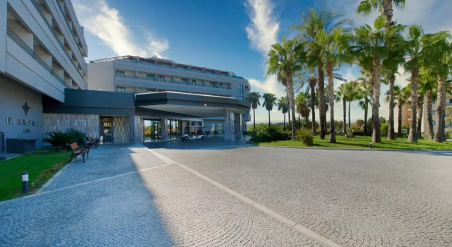 Miramare Beach Hotel
