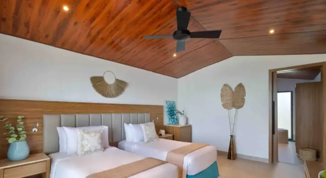 Двухместный номер с видом на океан Anantara World Islands Dubai Resort