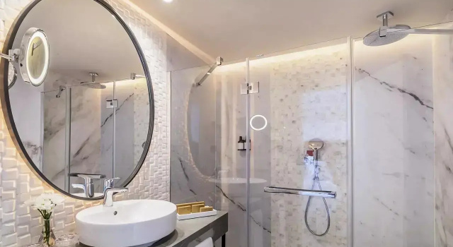 Двухместный номер с гидромассажной ванной Deluxe Barceló Carmen Granada