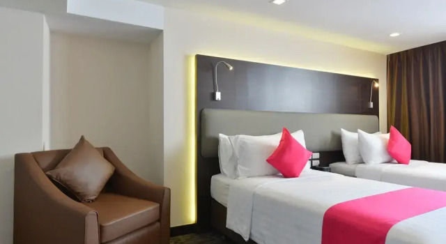 Двухместный номер Premium Deluxe Hotel Royal Bangkok