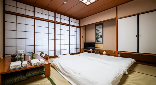 Номер Japanese-Style Hakone Shichifukuso