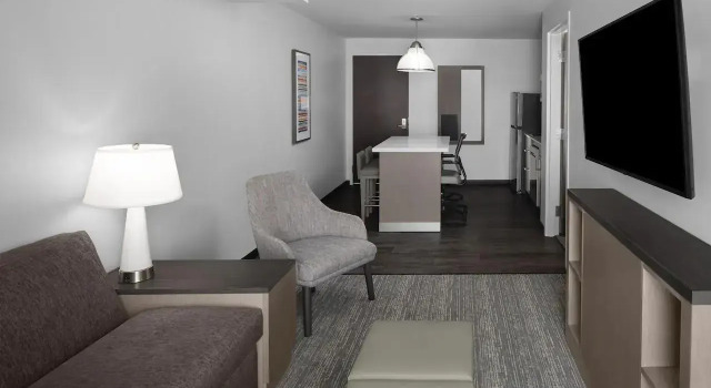 Люкс с кухней для людей с ограниченными возможностями c 1 комнатой Hyatt House Lansing-University Area