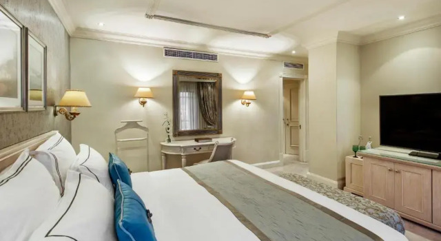 Двухместный люкс Luxury Labourdonnais Waterfront Hotel