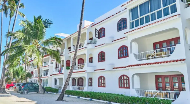 Los Corales Village - Flor del Mar Condo, Prenota Hotel Bávaro Punta Cana