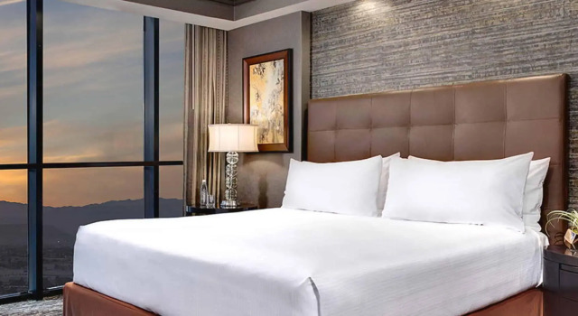 Двухместный люкс Tower c 1 комнатой Luxor Hotel and Casino
