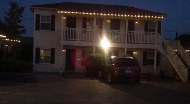 Le Petit Pali Brentwood West Los Angeles