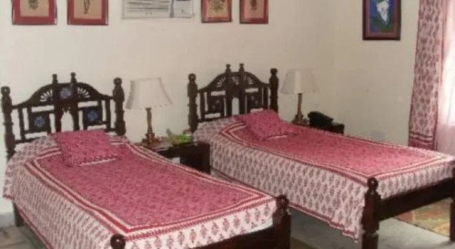 The Generals Retreat, Забронировать Отель Отели штата Раджастхана с парковкой, Парковка