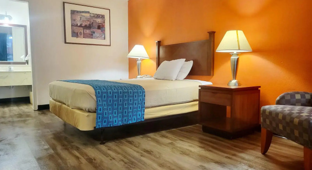 Двухместный номер Accessible Howard Johnson BY Wyndham Hannibal